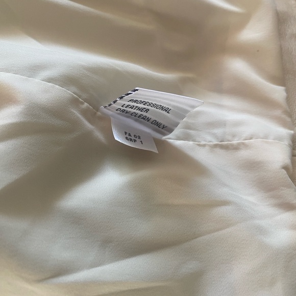 St. John Cream leather jacket - Picture 6 of 15